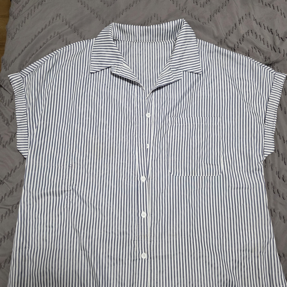 Striped Button-Up Shirt - Picture 2 of 3
